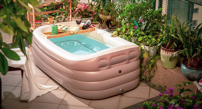 استخر بادی بزرگسال با ارتفاع زیاد