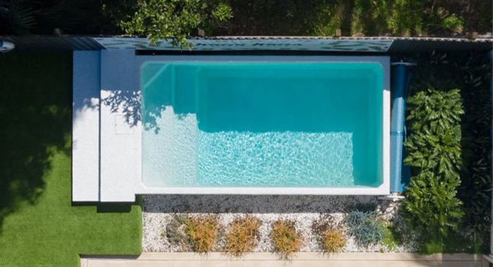 استخر پیش ساخته توکار